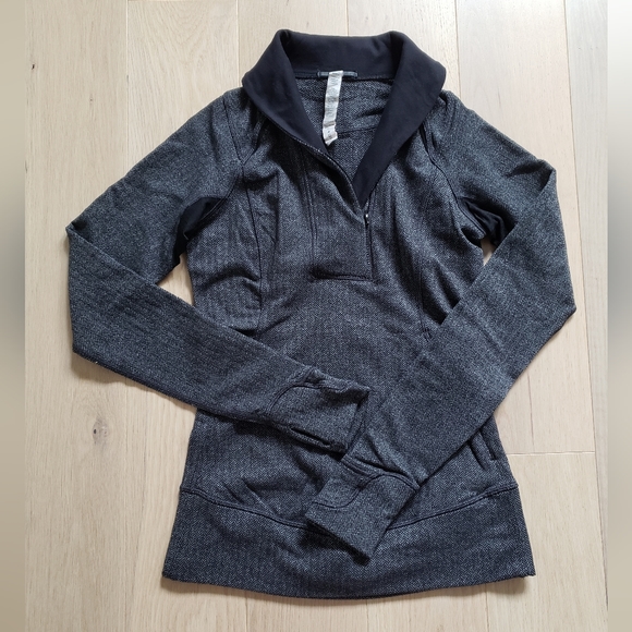 Lululemon 1/2 Zip Think Fast Pullover in Herringbone Black/Grey Size 2 - Picture 7 of 8